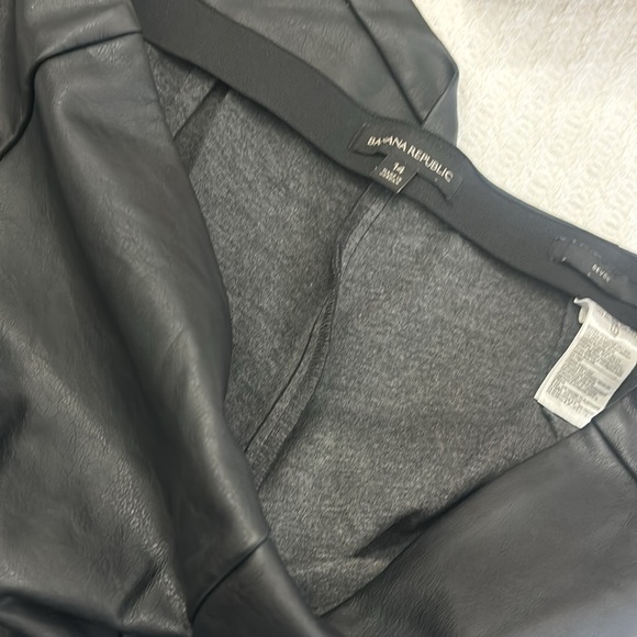 Banana Republic Vegan Leather Black Leggings - Picture 5 of 9